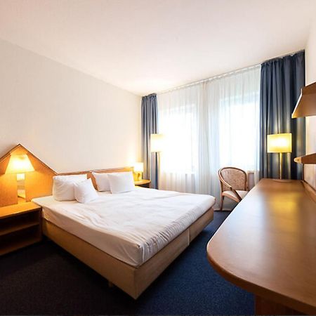 Hotel Residenz ลิมบัวร์เกอร์โฮฟ ภายนอก รูปภาพ