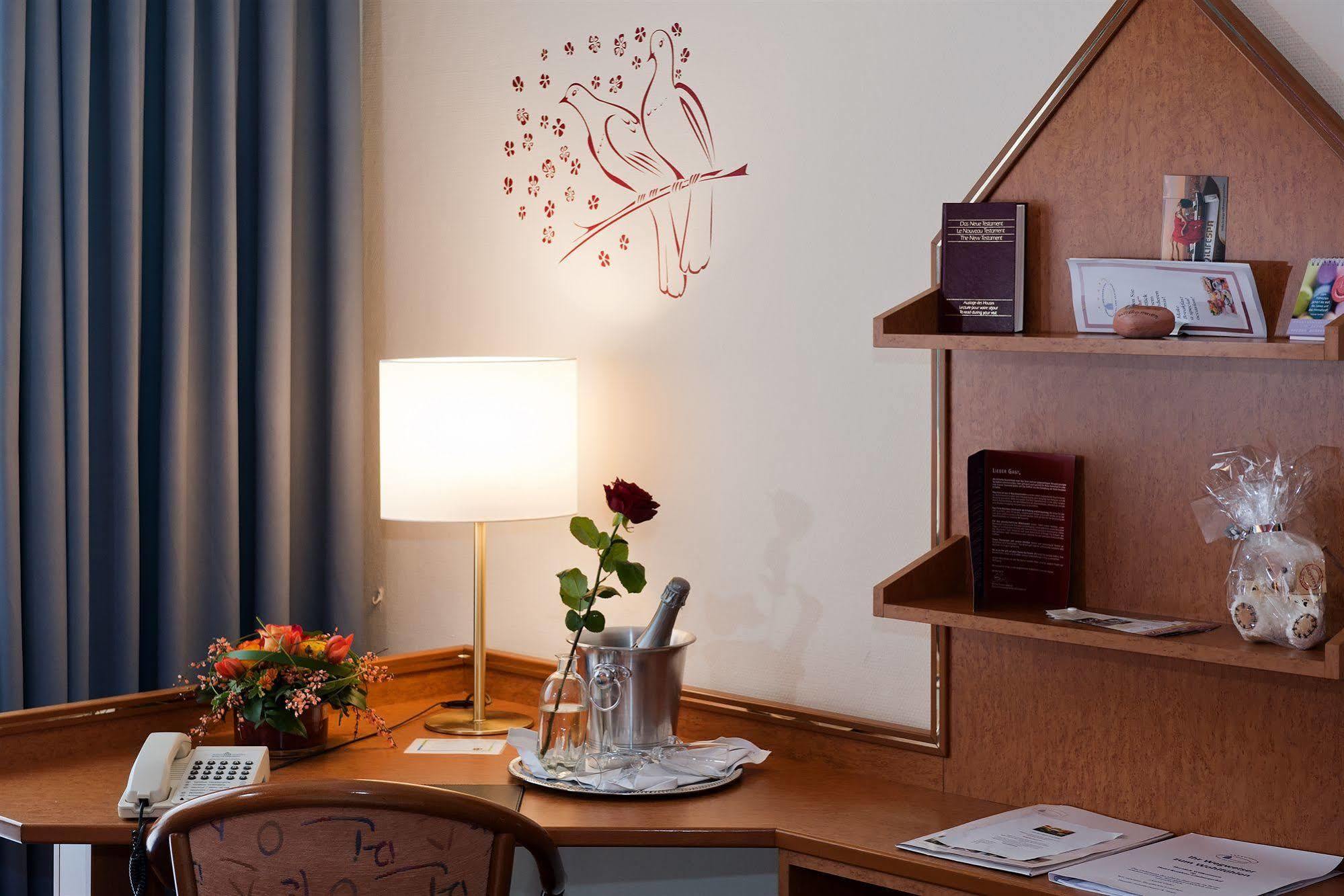 Hotel Residenz ลิมบัวร์เกอร์โฮฟ ภายนอก รูปภาพ