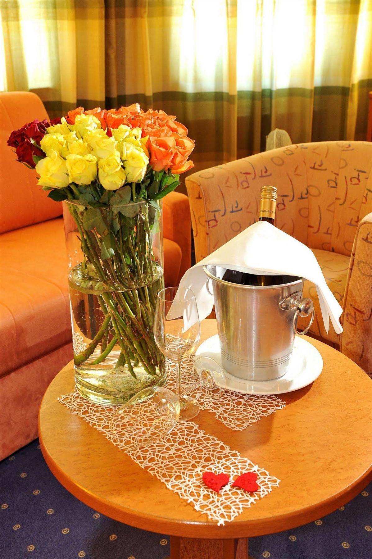 Hotel Residenz ลิมบัวร์เกอร์โฮฟ ภายนอก รูปภาพ